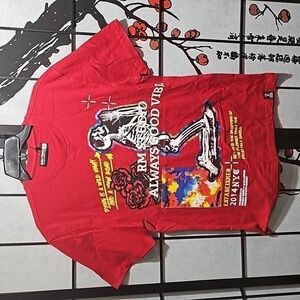Rebel Minds Graphic‎ Tee Shirt Skeleton Pray NWT